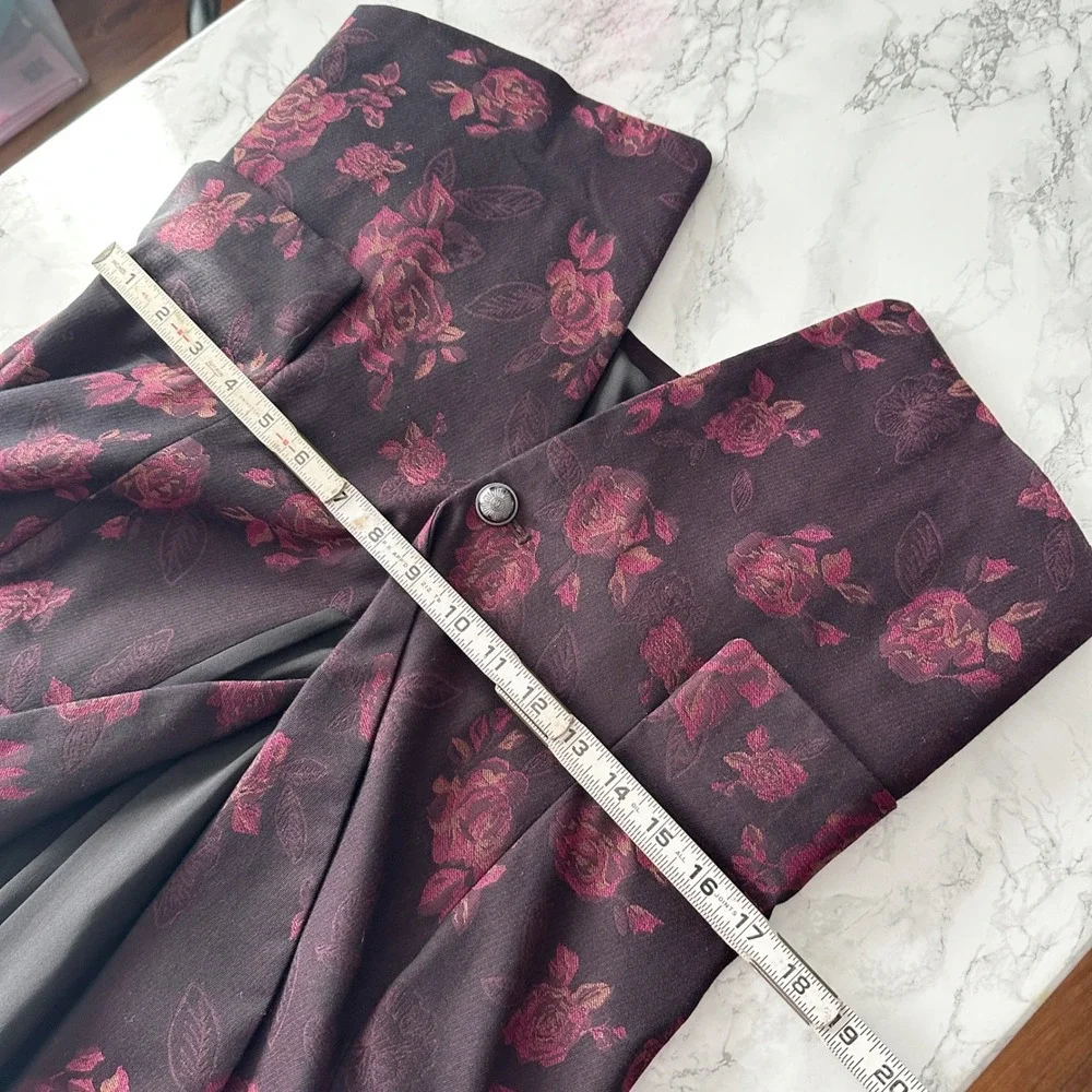 WHBM Burgundy Floral Rose Single Button Blazer Women's Size 12 gold crest button - Picture 12 of 14